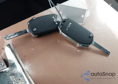 2024 Kia Forte Lxs z USA, uszkodzony, nr VIN 3KPF24AD9RE817419